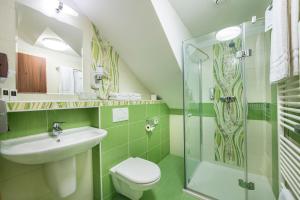 Koupelna v ubytování Wellness hotel Spark