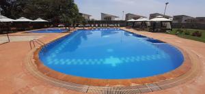 Bazén v ubytování Elysian Resort nebo v jeho okolí