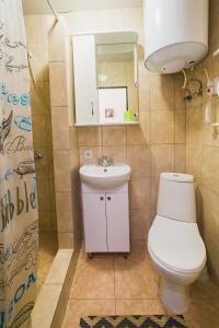 Kúpeľňa v ubytovaní Villa Zhanna