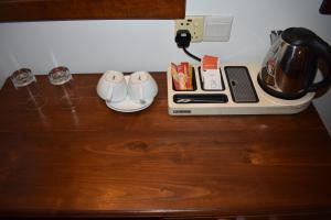 Coffee and tea making facilities at Port View City Hotel