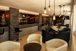 Ο χώρος του lounge ή του μπαρ στο Hotel St. George