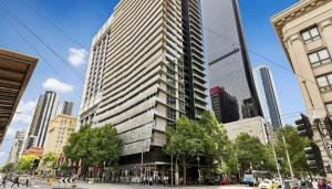 Pemandangan umum bagi Melbourne atau pemandangan bandar yang diambil dari apartmen