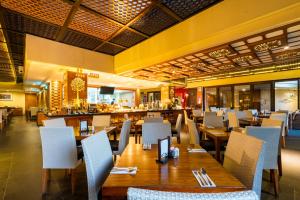 Restaurace v ubytování VOUK Hotel and Suites Nusa Dua Bali