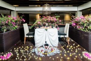 Posezení v ubytování VOUK Hotel and Suites Nusa Dua Bali