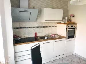 Fotografie z fotogalerie ubytování Ferienwohnung am Strelasund v destinaci Devin