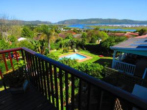 A view of the pool at Footprints of Knysna or nearby
