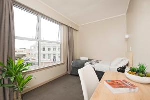 Coin salon dans l'établissement Bridge Backpackers