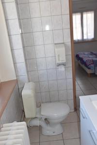 Koupelna v ubytování Hotel Gai Relais