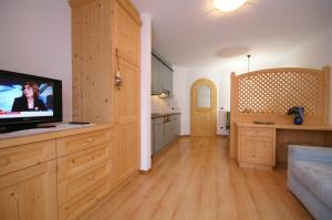 Kuchyň nebo kuchyňský kout v ubytování Appartamenti Residence Pars + 37 fotografií