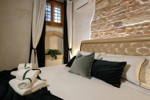 Foto dalla galleria di Dimora Scaligera Luxury Apartment a Verona