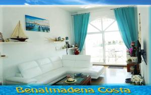 Posedenie v ubytovaní Luxury residence near Puerto Marina