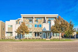Gallery image of Beautiful 3 Bedroom Townhouse in Old Town North, Brewery District in Fort Collins