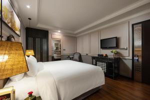 Ένα ή περισσότερα κρεβάτια σε δωμάτιο στο Imperial Hotel & Spa