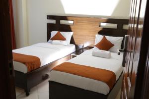 Gallery image of Claire de Lune Moonlight Hotel in Nakuru