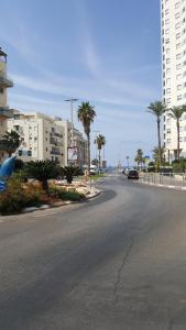 Gallery image of Beutifull view of batyam in Bat Yam