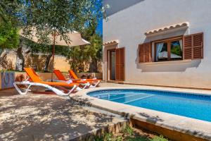 The swimming pool at or close to Villa Vidal