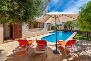 The swimming pool at or close to Villa Vidal