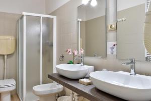 Koupelna v ubytování Hotel Roma