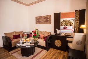 A seating area at El Minzah Hotel