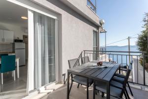 Balkón nebo terasa v ubytování Villa Maya