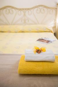 Posteľ alebo postele v izbe v ubytovaní Charming Fiesolana Apartment in heart of Florence