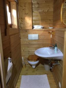 Et badeværelse på Zirbelhütte