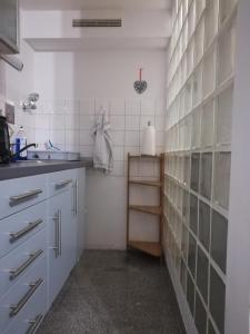 Nhà bếp/bếp nhỏ tại Ferienappartement Ruhrtal Witten