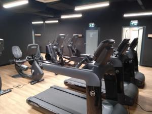 Fitnesscentret og/eller fitnessfaciliteterne på Glamour Apartment City View