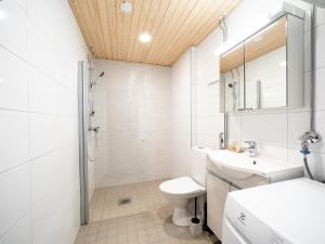 Koupelna v ubytování First Aparthotel Comet