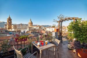 Foto dalla galleria di La Terrazza sul Centro a Palermo