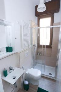 A bathroom at Residenza Leone