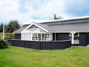 Gallery image of Four-Bedroom Holiday home in Vejers Strand 11 in Vejers Strand