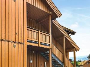 Afbeelding uit fotogalerij van 8 person holiday home in skulestadmo in Skulestadmo