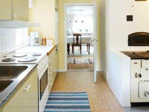 Fotografie z fotogalerie ubytování 5 person holiday home in SKÄLLINGE v destinaci Skällinge