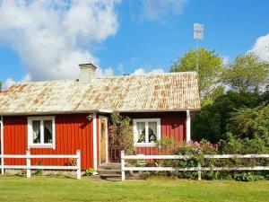 Fotografie z fotogalerie ubytování 5 person holiday home in SKÄLLINGE v destinaci Skällinge