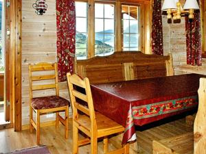 Gallery image of Four-Bedroom Holiday home in Olden 2 in Olden