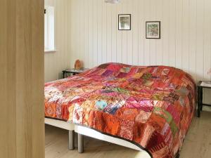 KnudにあるThree-Bedroom Holiday home in Spøttrup 11のギャラリーの写真