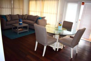 Afbeelding uit fotogalerij van The Sands Hotel in Cockburn Town +77 foto's