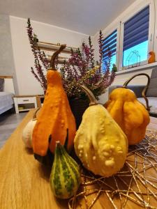 Jedlo v apartmáne alebo blízkom okolí + 6 fotografií