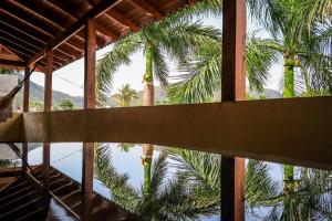 Vista de la piscina de Pousada Casa Grande o d'una piscina que hi ha a prop