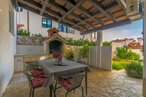 Patio nebo venkovní prostory v ubytování Apartments Mate