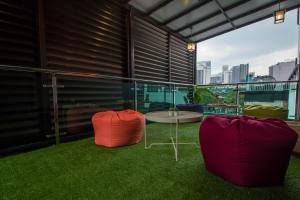 Posezení v ubytování Hexa Hotel & Backpackers Capsules Bukit Bintang