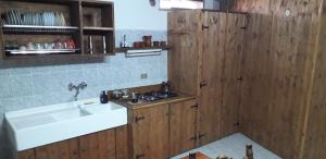 Kuchyň nebo kuchyňský kout v ubytování B&B Abruzzo Mare e Monti