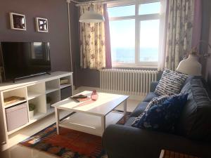 A television and/or entertainment centre at Mehmet Bey Suites