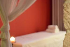 Posteľ alebo postele v izbe v ubytovaní Hagiati Anastasiou Hotel & Spa