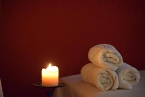 Posteľ alebo postele v izbe v ubytovaní Hagiati Anastasiou Hotel & Spa