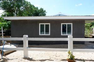 Gallery image of Dragon Home Lodge in Mae Sot