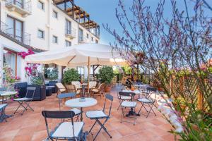 En restaurant eller et andet spisested på Hotel San Trano