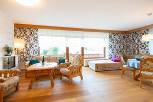 TV a/nebo společenská místnost v ubytování Villa Erika