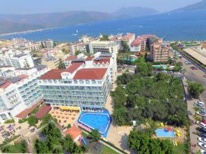 an aerial view of a resort with a swimming pool at Sunbay Park Hotel in Marmaris